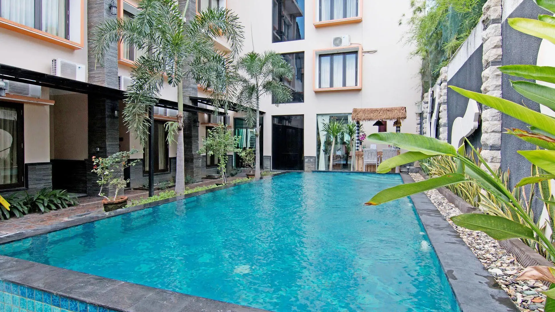 Zen Rooms Shri Laksmi Seminyak 3*, Seminyak (Bali)
